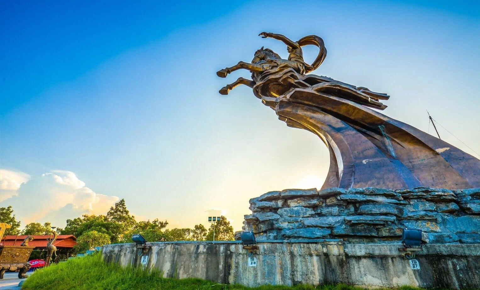 Tour Thanh Hóa - Đền Hùng - Tam Đảo - Đền Gióng 3N2Đ